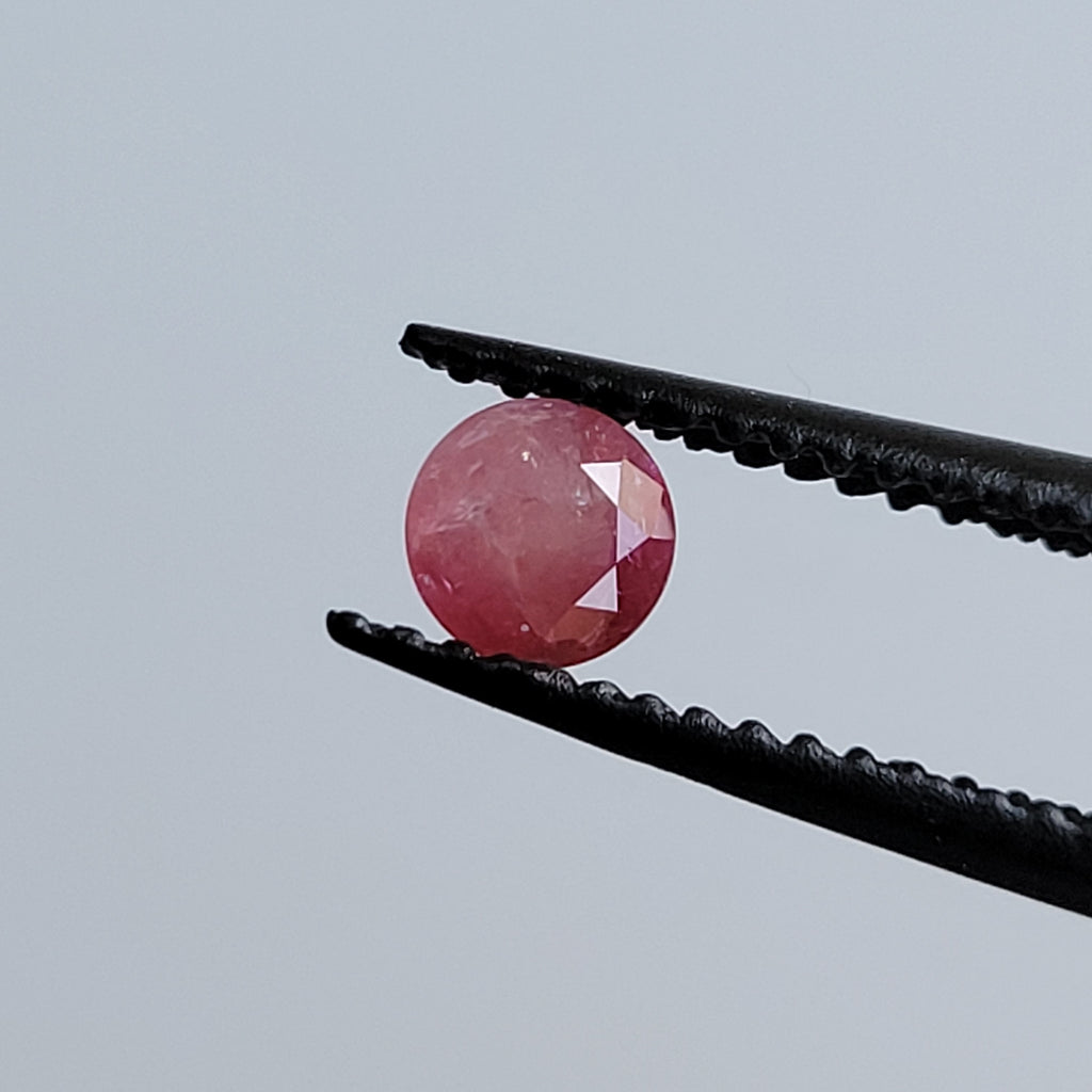 0.21ct Red Beryl