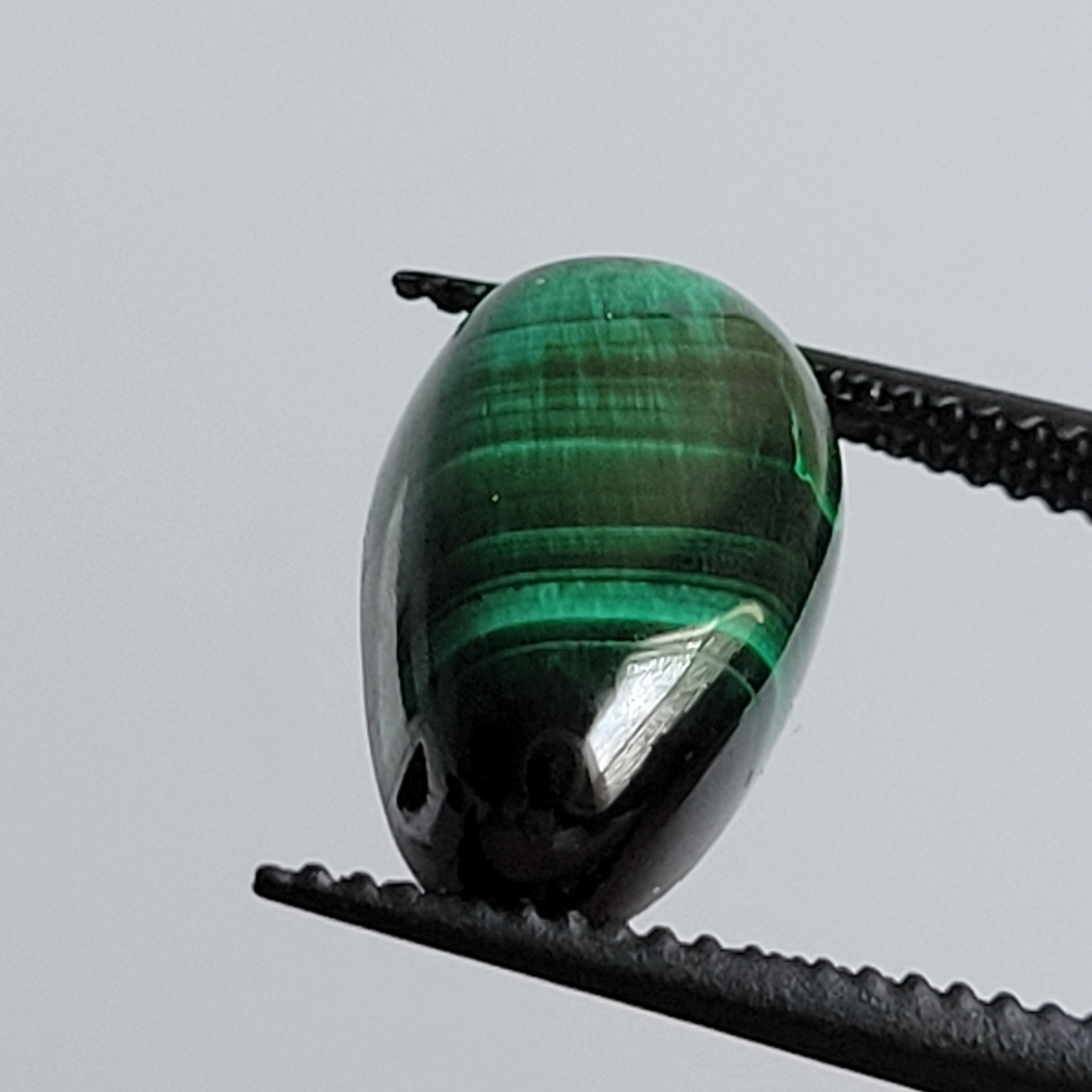 8.15ct Chatoyant Malachite cabochon