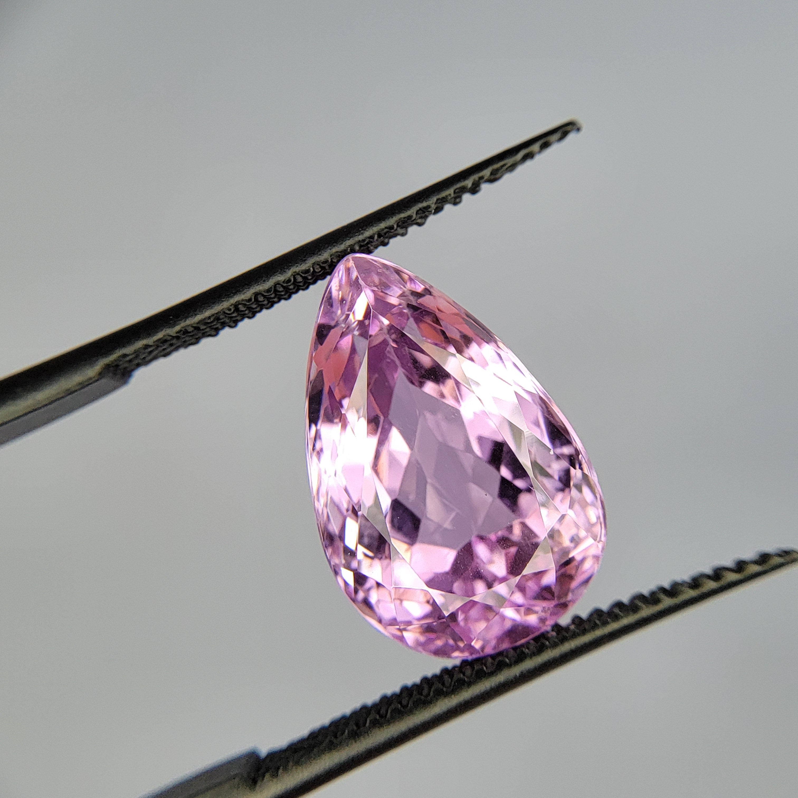 9.52ct Pear Shaped Kunzite