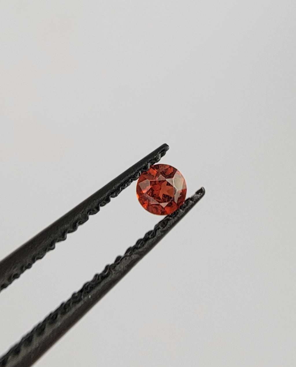 (49) 3mm Round Garnet Parcel