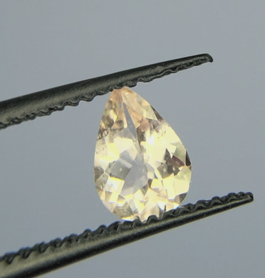 0.54ct Pear Shaped Morganite